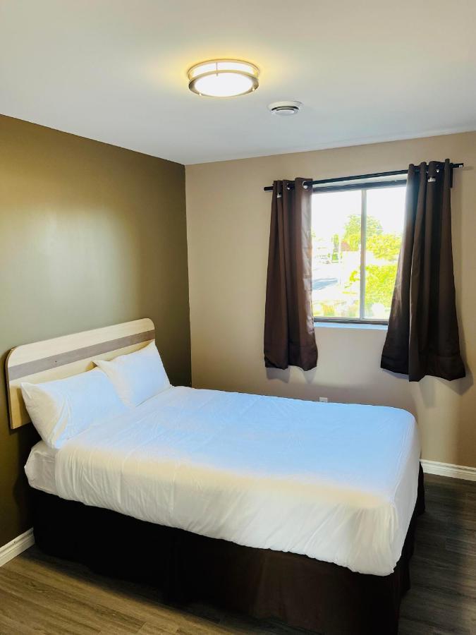 Motel Super 8 By Wyndham On